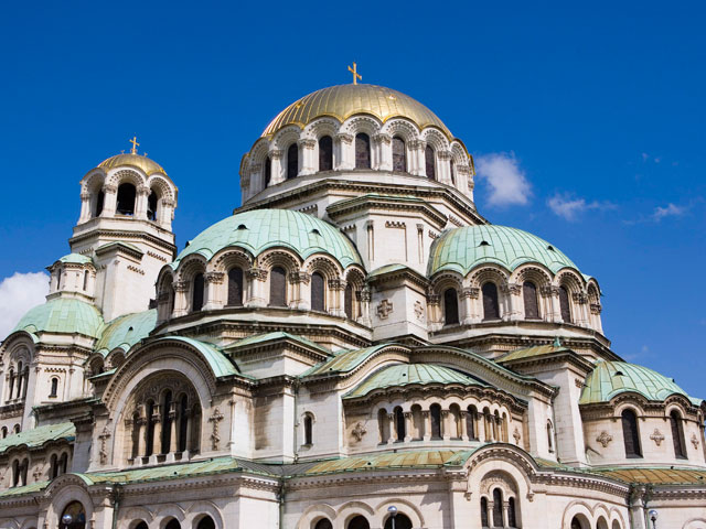 В Болгарии планируют освободить храмы от налогообложения