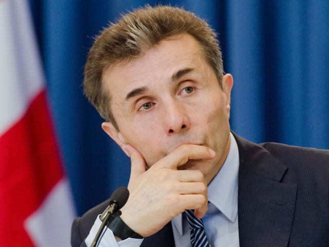 Премьер-министр Грузии Бидзина Иванишвили нарушил избирательное законодательство, назвав СМИ кандидата, за которого проголосовал в воскресенье