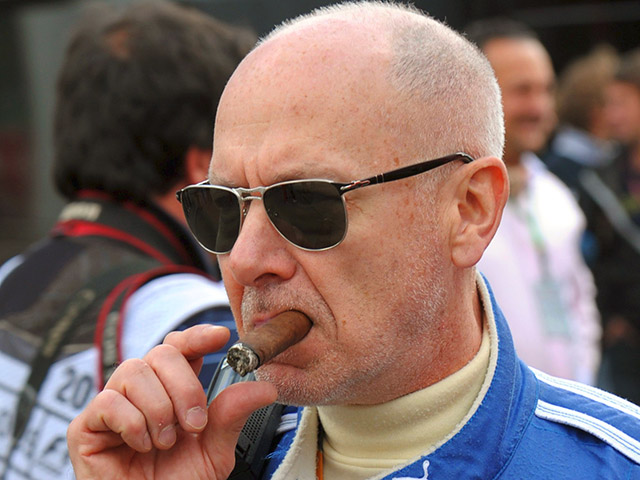 Бывший врач "Формулы-1" Гэри Хартстайн категорически отверг все обвинения в том, что гонщики "Больших призов" применяют допинг
