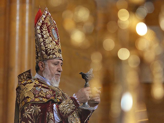 Армянский католикос призвал Всемирный совет Церквей помочь христианам Ближнего Востока