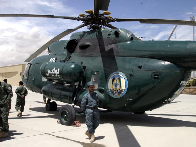 Россия поставила США 12 вертолетов для Афганистана и договорилась о поставке еще 30 машин