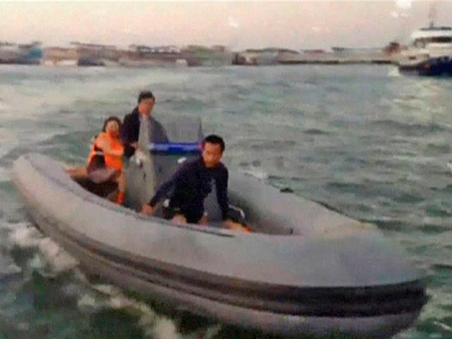 В понедельник полиция Таиланда по горячим следам задержала капитана затонувшего накануне пассажирского судна. Кораблекрушение стоило жизни нескольким туристам, среди которых оказались и россияне