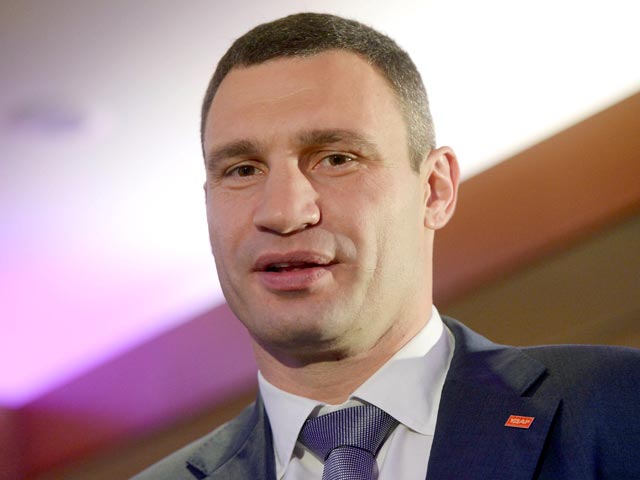 Депутат Кличко вынужден будет бесплатно отстаивать титул чемпиона WBC