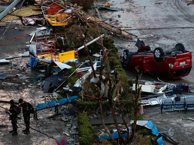 Cупертайфун на Филиппинах унес жизни 1200 человек
