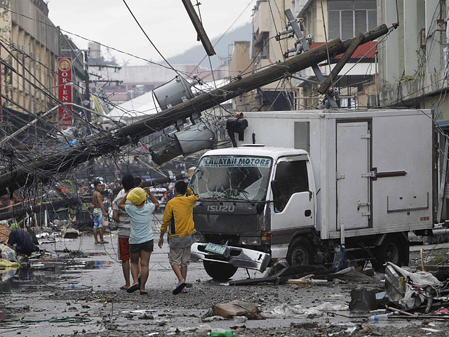 До 150 россиян могли находиться в зоне бедствия на Филиппинах, в пострадавших от сильнейшего тайфуна "Хайян" районах