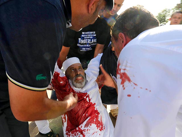 Число погибших в ходе столкновений ополченцев и протестующих в столице Ливии Триполи, по последним данным, составило 27 человек, еще 235 получили ранения