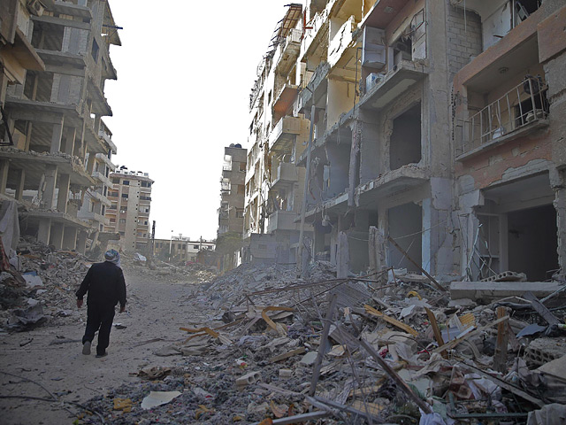 Мощный взрыв прогремел пригороде столицы Сирии Дамаска Харасте