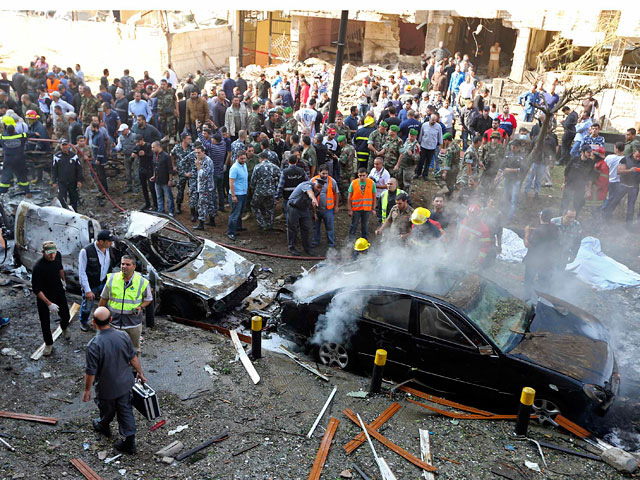 У посольства Ирана в Бейруте прогремели два взрыва. Десятки погибших