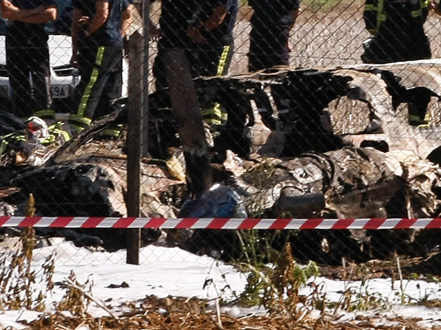 Шесть человек стали жертвами произошедшего во французском департаменте Йонна крушения легкого туристического самолета