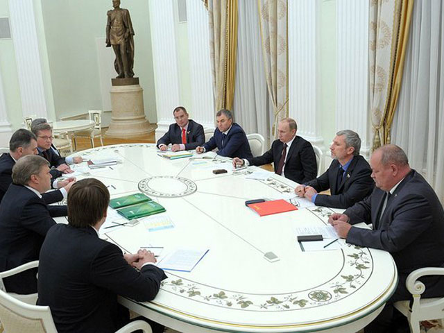 Встреча Путина с непарламентской оппозицией вызвала размолвку в РПР-ПАРНАС