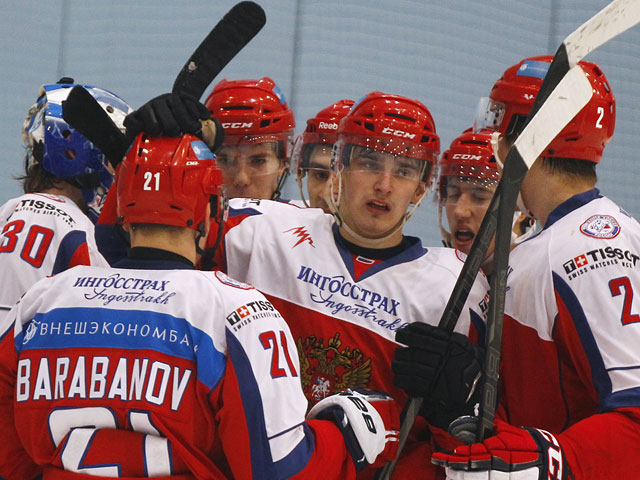 Молодые российские хоккеисты размочили счет в канадской суперсерии