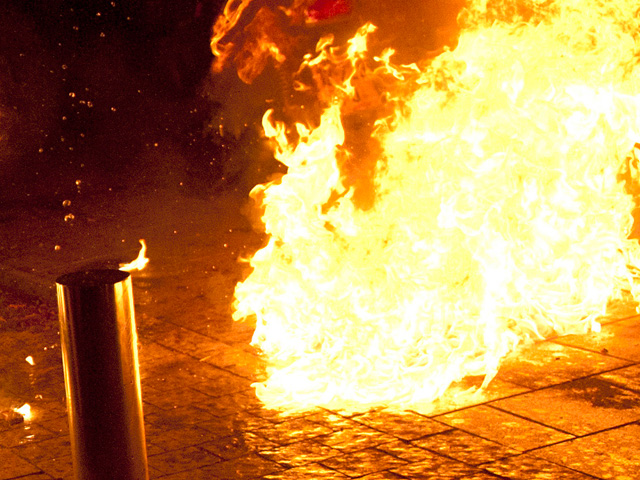 В субботу вечером в одном из парков Екатеринбурга произошел акт самосожжения