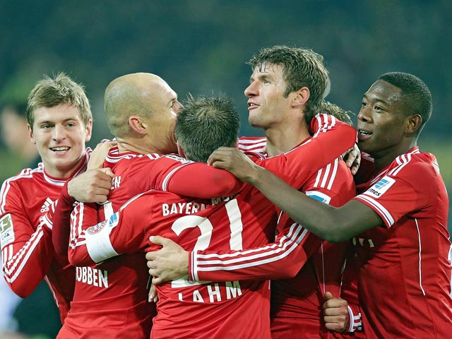 "Бавария" продлила рекордную серию в Бундеслиге, обыграв главного конкурента 