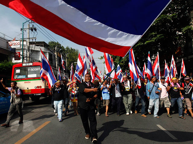 В связи с непрекращающимися демонстрациями в Бангкоке Ростуризм порекомендовал российским гражданам воздержаться от поездок в столицу Таиланда