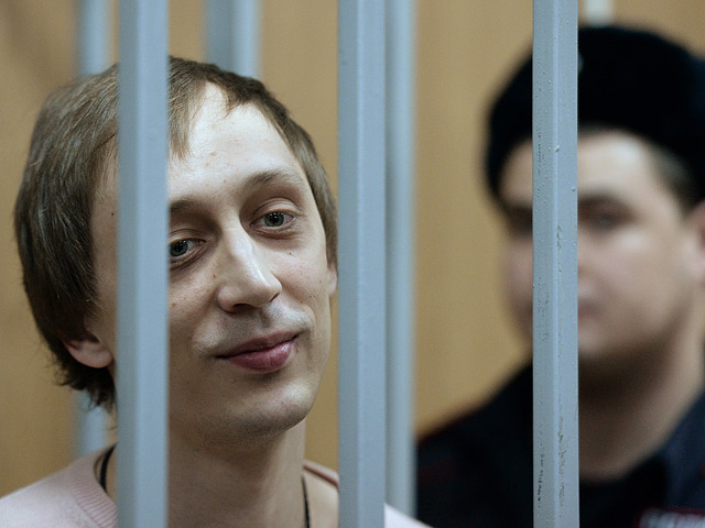 Ведущий солист балета Большого театра Павел Дмитриченко, которого суд счел организатором преступления, получил 6 лет колонии строгого режима