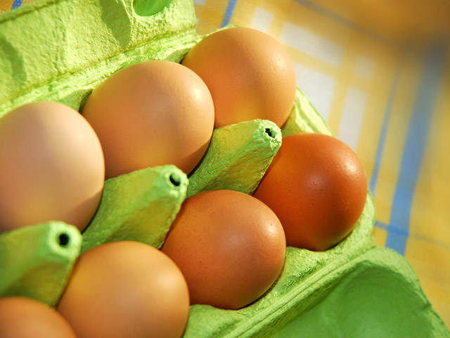 Федеральная антимонопольная службы РФ (ФАС) не обнаружила сговора и согласованных действий производителей или продавцов куриных яиц
