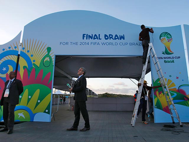 В Бразилии состоялась репетиция жеребьевки группового этапа чемпионата мира по футболу
