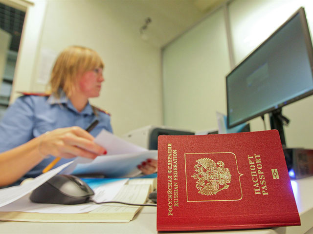 РФ и ЕС сделали шаг навстречу безвизовому режиму - согласовали вопрос о биометрических служебных паспортах