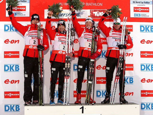 Мужская сборная Норвегии победила в эстафетной гонке 4х7,5 км на втором этапе Кубка мира по биатлону в австрийском Хохфильцене