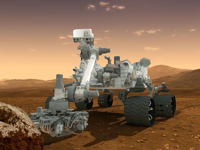 Марсоход NASA под названием Curiosity, который уже долгое время изучает грунт на Красной планете, нашел в пресноводном озере, которое, правда, высохло 3,6 млрд лет назад, признаки того, что там могли жить микроорганизмы
