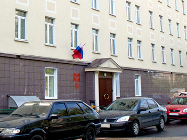 Нагатинский суд Москвы арестовал на 30 суток предполагаемого "стрелка" из свадебного кортежа, остановленного на юге Москвы 22 декабря
