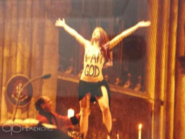 Секстремистка Femen сорвала рождественскую мессу в знаменитом Кёльнском соборе - главном католическом храме города