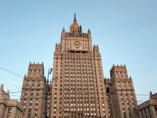 МИД России заявил, что в отношении российских дипломатов, обвиненных в США в мошенничестве, была нарушена банковская тайна и Венская конвенция