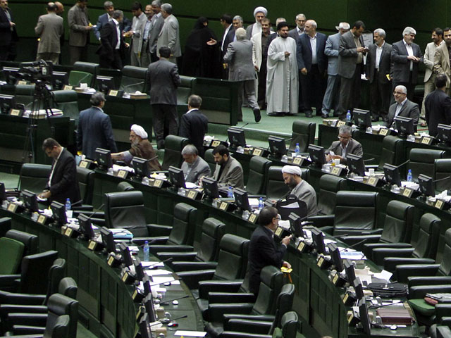 Группа парламентариев в Иране подготовила комплекс жестких ответных мер, которые правительство страны обязано выполнить в случае провала переговоров по иранской ядерной программе
