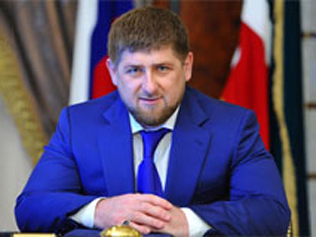 Глава Чечни Рамзан Кадыров принял решение отправить в отставку из-за чрезвычайно низкого "нравственного уровня" работников министерства культуры республики главу этого ведомства