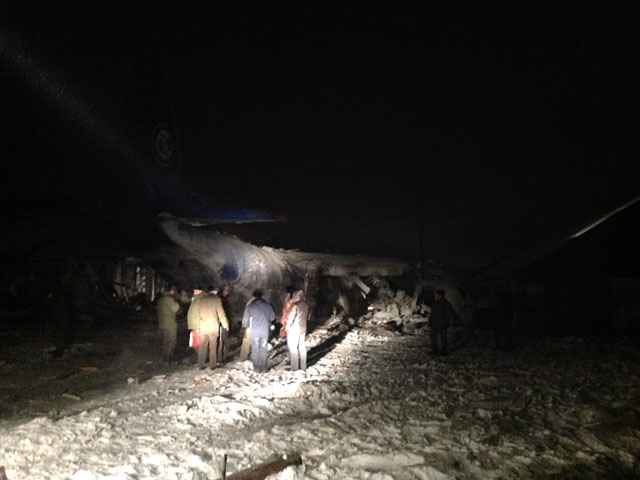 Восточно-Сибирская транспортная прокуратура организовала проверку безопасности полетов на объектах Иркутского авиационного завода после крушения Ан-12