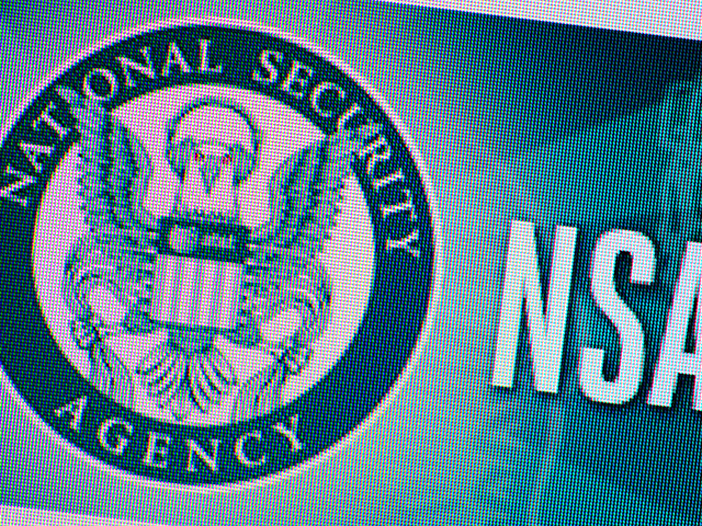 Американское Агентство национальной безопасности (АНБ) получает доступ к информации, установив контроль над одним из важнейших телекоммуникационных соединений между Европой, Северной Африкой и Азией