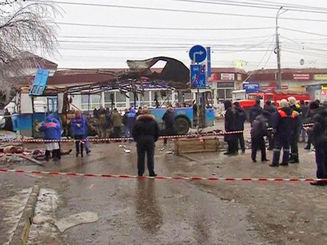 В Волгограде объявлено о компенсациях семьям жертв и пострадавшим в результате сегодняшнего взрыва в троллейбусе - второго теракта за сутки