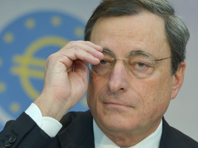 Глава Европейского центрального банка Марио Драги не видит необходимости в дальнейшем снижении базовой процентной ставки, отмечая "обнадеживающие сигналы" преодоления кризиса в еврозоне