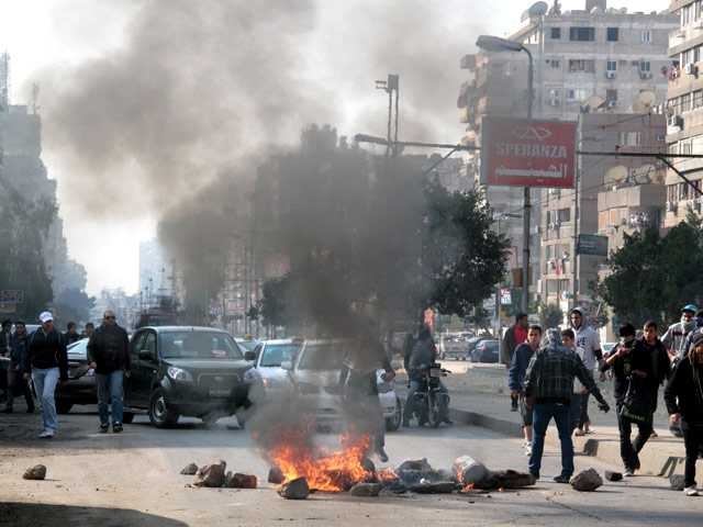 В результате беспорядков в Египте в минувшую пятницу погибли четыре человека, рапортовал в субботу Минздра