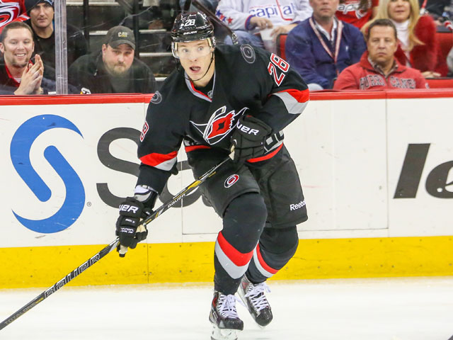 Форвард "Каролины" Александр Семин признан первой звездой матча НХЛ