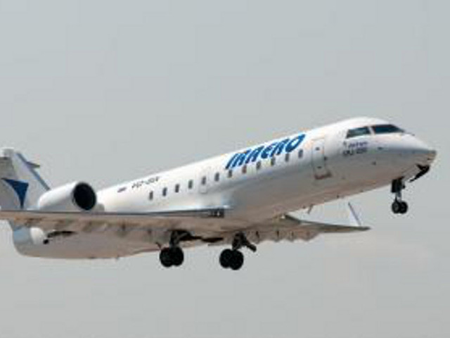 В аэропорту Якутска вынужденно сел самолет Bombardier авиакомпании "Ираэро"