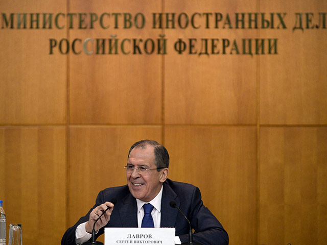 Министр иностранных дел России Сергей Лавров, выступивший в среду на Международной конференции по Сирии "Женева-2", заявил участникам форума, что нельзя позволить возобладать в Сирии противоречиям внутри ислама