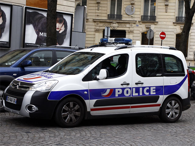 В результате разыскных мероприятий мужчина был задержан на территории Франции с поддельным паспортом гражданина Польши