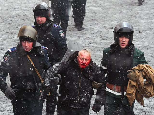 В Киеве начали продаваться "страховки от Майдана"