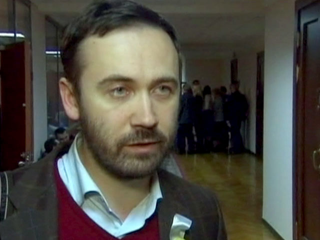 Депутат Государственной Думы Илья Пономарев подал документы для участия в выборах градоначальника Новосибирска, которые пройдут 6 апреля