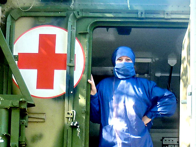 По факту массовой вспышки пневмонии в военном учебном центре в Острогожске Воронежской области, где заболели уже до 400 солдат, проведена прокурорская проверка