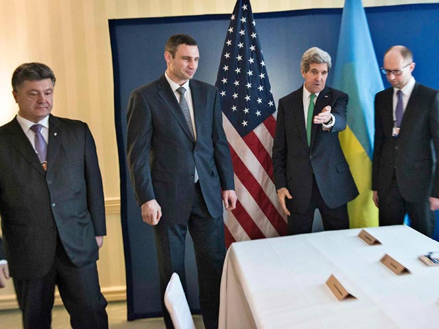 Госсекретарь США Джон Керри и лидеры украинской оппозиции в ходе встречи в Мюнхене достигли договоренностей о конкретных шагах по выходу из кризисной ситуации на Украине