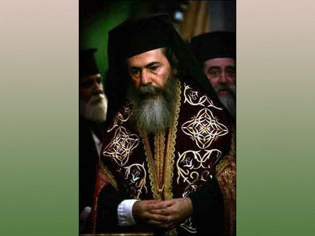 Накануне было подписано соглашение о восстановлении евхаристического общения между Иерусалимской и Румынской православными Церквами