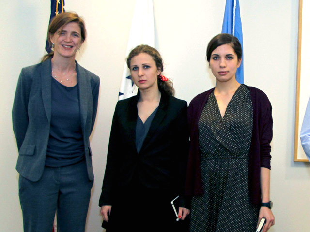 Участницы группы Pussy Riot Надежда Толоконникова и Мария Алехина, освобожденные недавно по амнистии и отправившиеся с визитом в США, спровоцировали небольшой дипломатический скандал между представителями России и США в ООН