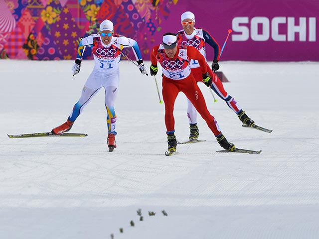 На Олимпийских играх в Сочи лыжники разыграли медали в скиатлоне на 30 км