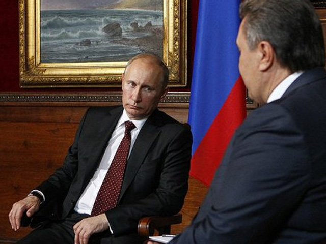 У Путина и Януковича состоялось две встречи, одна из которых неофициальная. В результате договоренности от 17 декабря о кредите Украине остаются в силе, если ситуация в стране станет более определенной