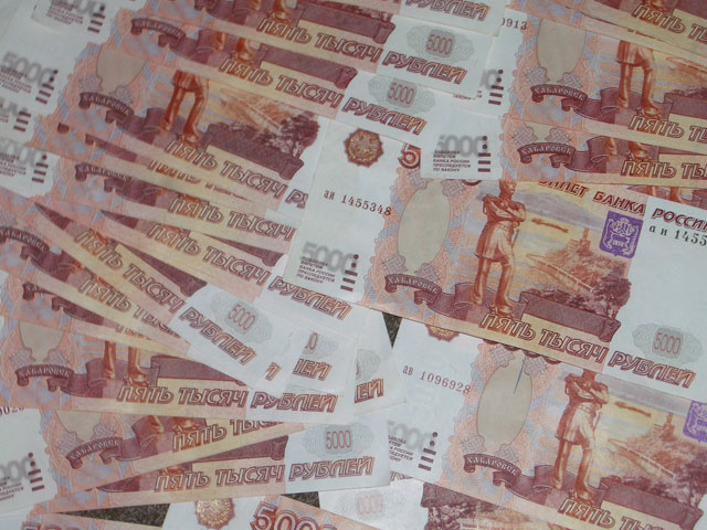 Пятитысячные банкноты стали самыми часто подделываемыми купюрами в России 