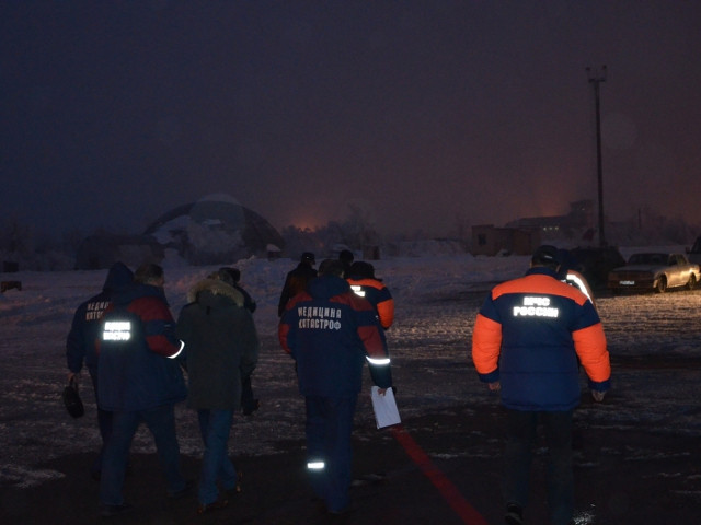 Самолет Ан-148 МЧС доставил с Камчатки в Москву четырехмесячную девочку, которая находится в тяжелом состоянии и нуждается в квалифицированной помощи