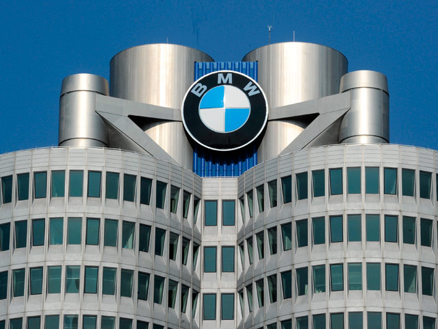 Руководство немецкого концерна BMW признало право своих сотрудников на "недоступность", они теперь получат возможность законно наслаждаться своим свободным временем