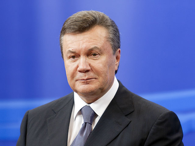 Президент Украины Виктор Янукович поручил рабочей группе во главе с главой администрации президента Андреем Клюевым ускорить организацию мирных переговоров с оппозицией, чтобы как можно быстрее урегулировать государственный кризис